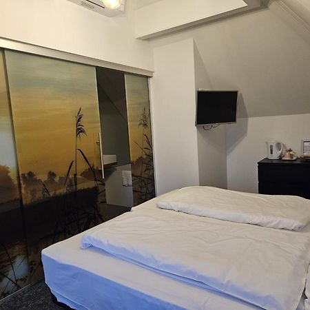 פרנקר Hotel Restaurant De Stadsherberg מראה חיצוני תמונה